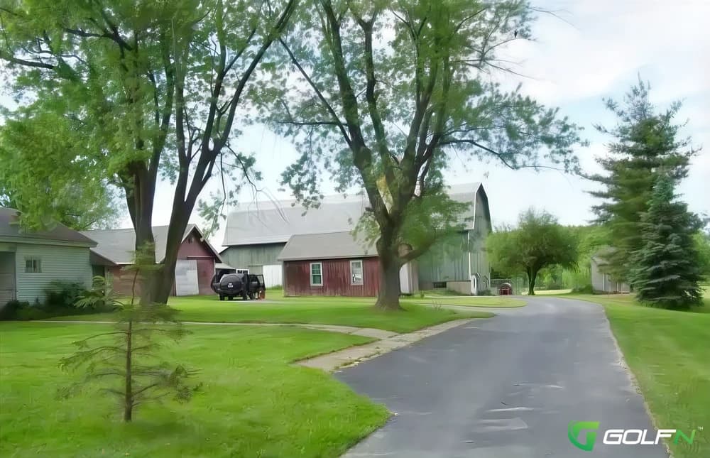 18 - Swartz Creek Municipal Golf Course in Flint, Michigan — public, 27-hole golf course