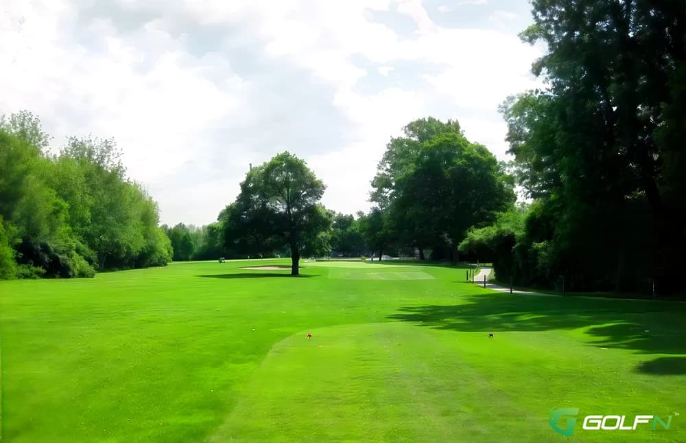 Sarah Shank Golf Course in Indianapolis, Indiana — public, 18-hole golf course, designed by William Diddel (1941)