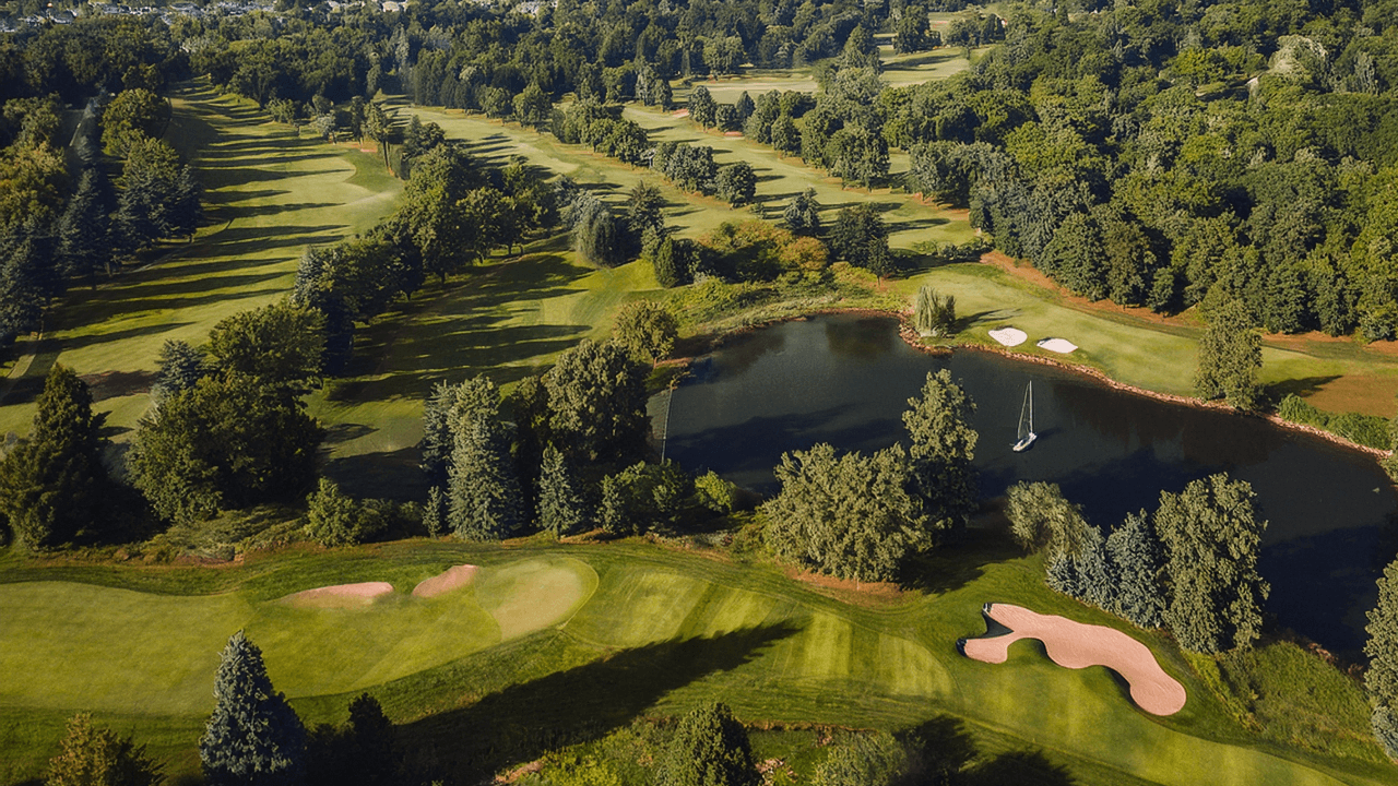 Hazelton Golf club in Rehoboth, Massachusetts — public, 18-hole golf course