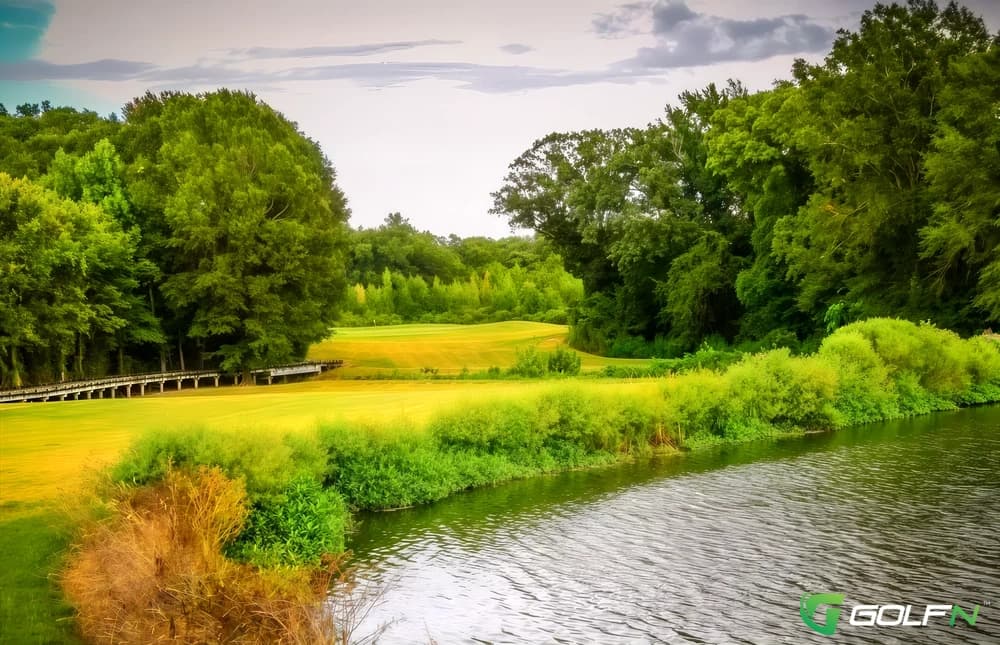 Black Bear Golf Club in Delhi, Louisiana — public, 18-hole golf course, designed by Roy Bechtol (2006)