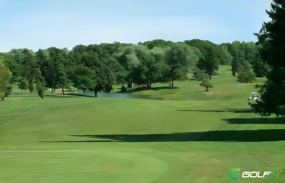 Shore Acres Executive - Lake Shore Country Club in Rochester, New York — semi-private, 27-hole golf course