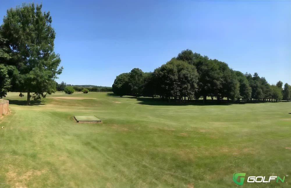 Brockington Hall Country House & Golf Club in Bodenham, England — 9-hole golf course