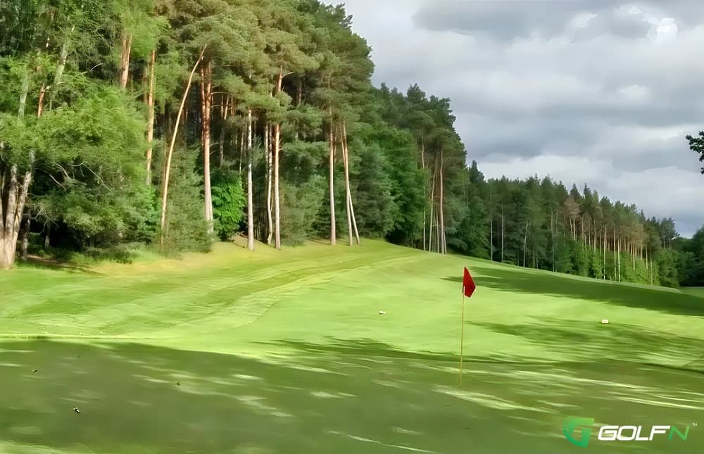 Whispering Pines Golf Course in Hurley, Mississippi — public, 18-hole golf course, designed by Don Moon