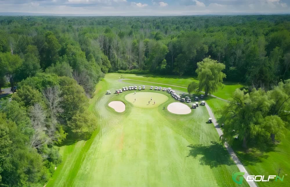 Lakeshore Yacht And Country Club in Cicero, New York — private, 18-hole golf course