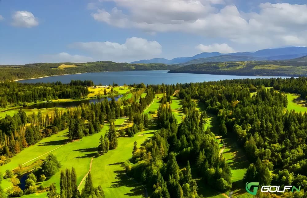 Discovery Bay Golf Club in Port Townsend, Washington — public, 18-hole golf course, designed by Michael Asmundson