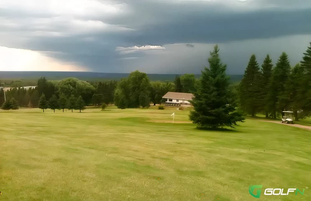 Grandview Golf Club in Duluth, Minnesota — public, 9-hole golf course