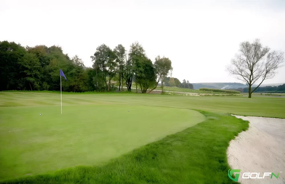 Columbia Country Club in Columbia, Mississippi — private, 9-hole golf course