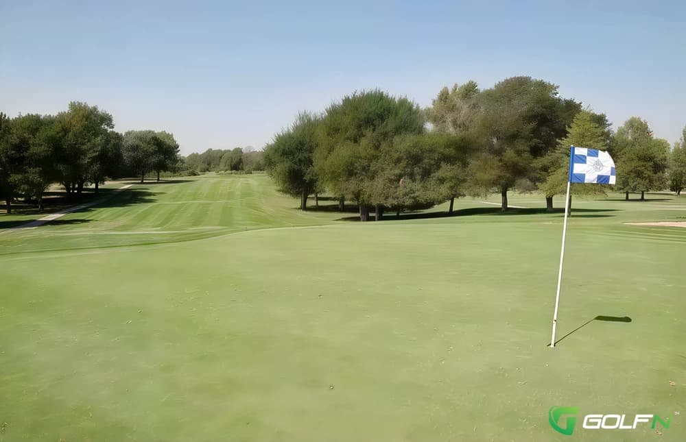 Rolling Hills Country Club in Wichita, Kansas — private, 18-hole golf course, designed by Floyd Farley (1963)