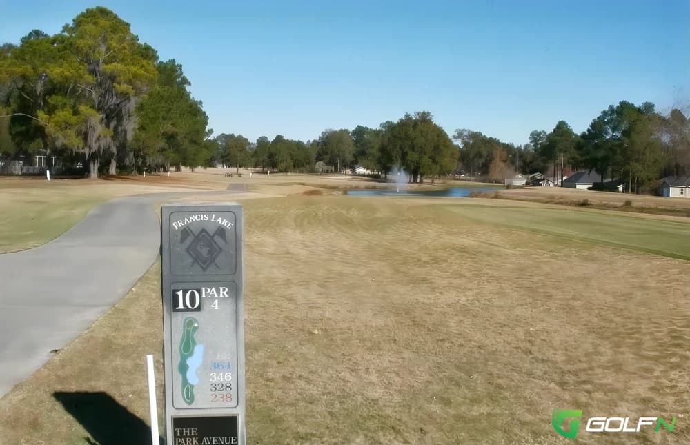Francis Lake Golf Club in Lake Park, Georgia — semi-private, 18-hole golf course, designed by Willard Byrd (1971)