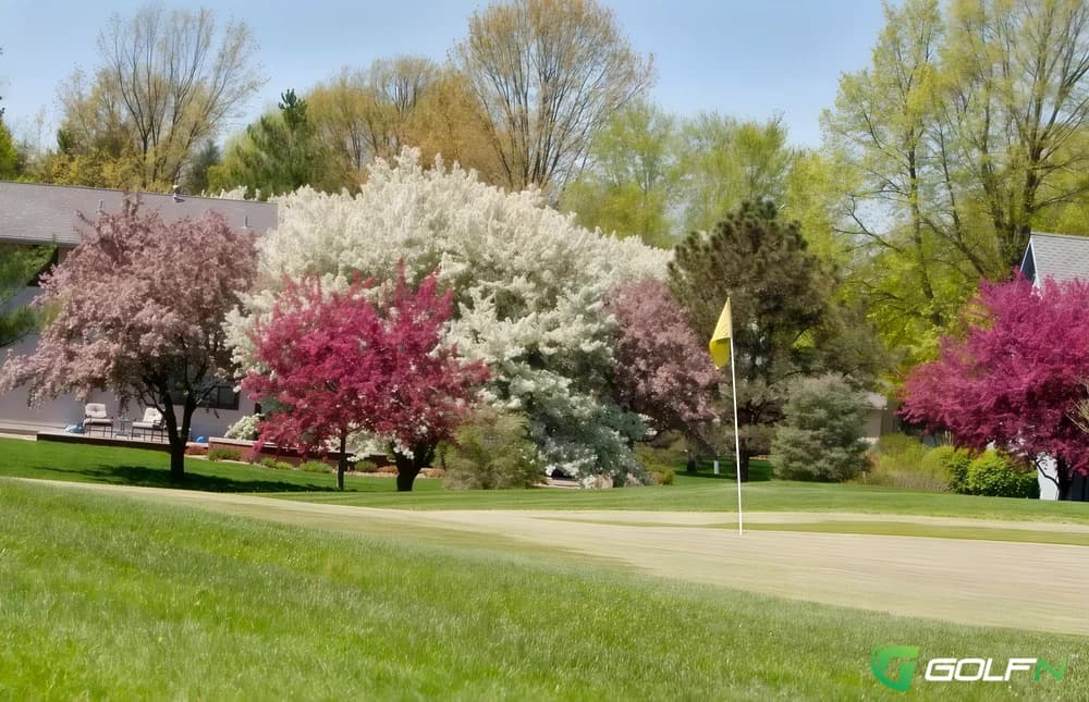 Lincolnshire Fields Country Club in Champaign, Illinois — private, 18-hole golf course, designed by Brent Wadsworth