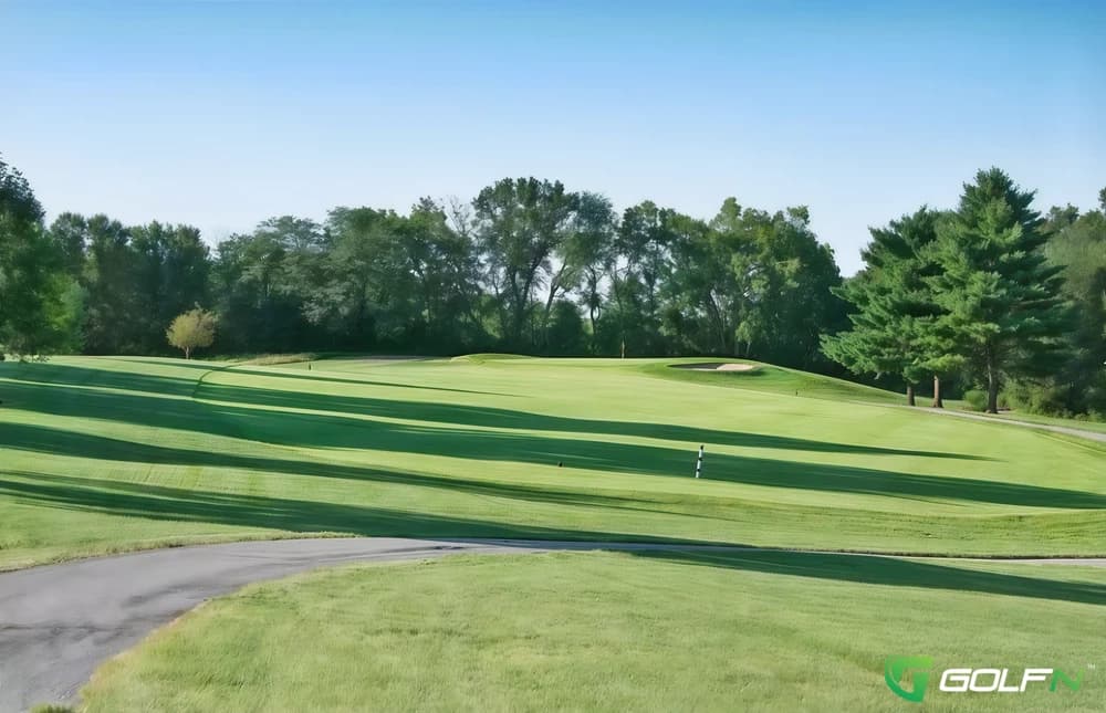 Hodge Park Golf Course in Kansas City, Missouri — public, 18-hole golf course