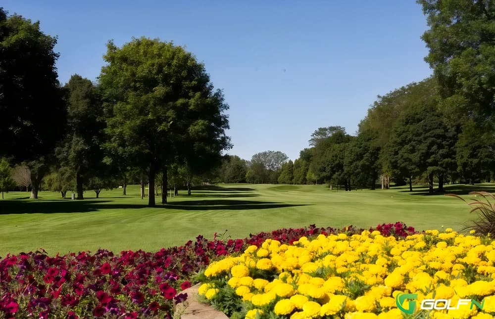 Crystal Lake Country Club in Crystal Lake, Illinois — private, 18-hole golf course, designed by O'Neil, Roseman & Croke
