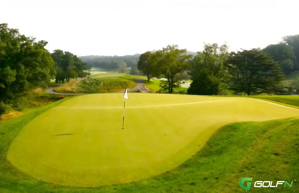 Clear Creek Golf Club in Vicksburg, Mississippi — public, 18-hole golf course, designed by Nathan Crace (2004)