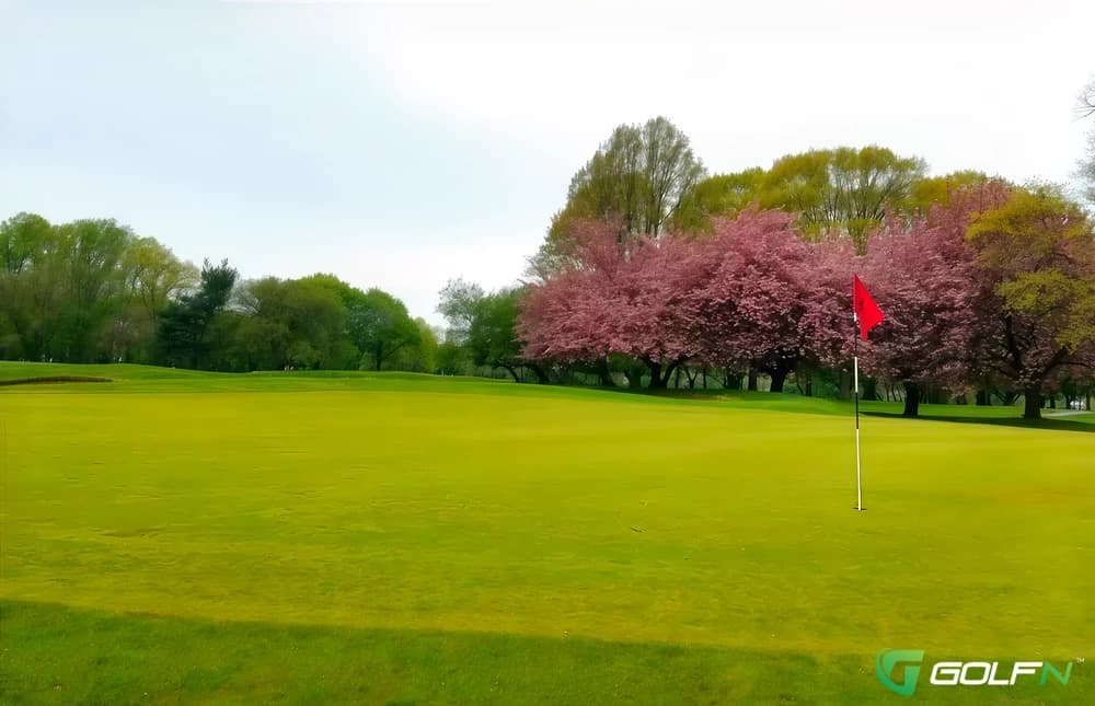 Clearview Park Golf Course in Bayside, New York — public, 18-hole golf course, designed by Chris Gray (2010)