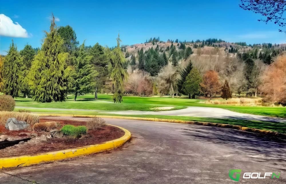 Mint Valley Golf Course in Longview, Washington — public, 18-hole golf course, designed by Ron Fream (1976)
