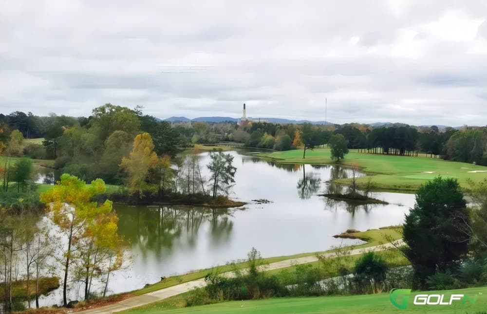 Twin Bridges Golf Club in Gadsden, Alabama — public, 18-hole golf course, designed by Gene Bates (2002)