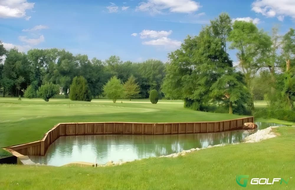 Lawrence County Country Club in Lawrenceville, Illinois — semi-private, 9-hole golf course, designed by Tom Bendelow (1915)