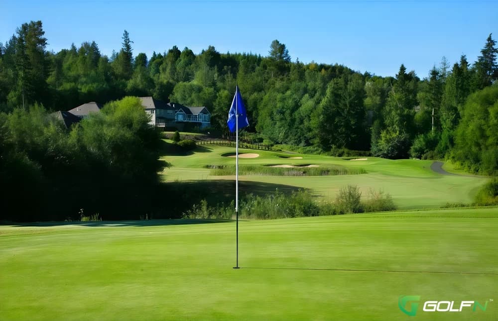 Bexleyheath Golf Club in Bexleyheath, England — private, 18-hole golf course, designed by John Steidel