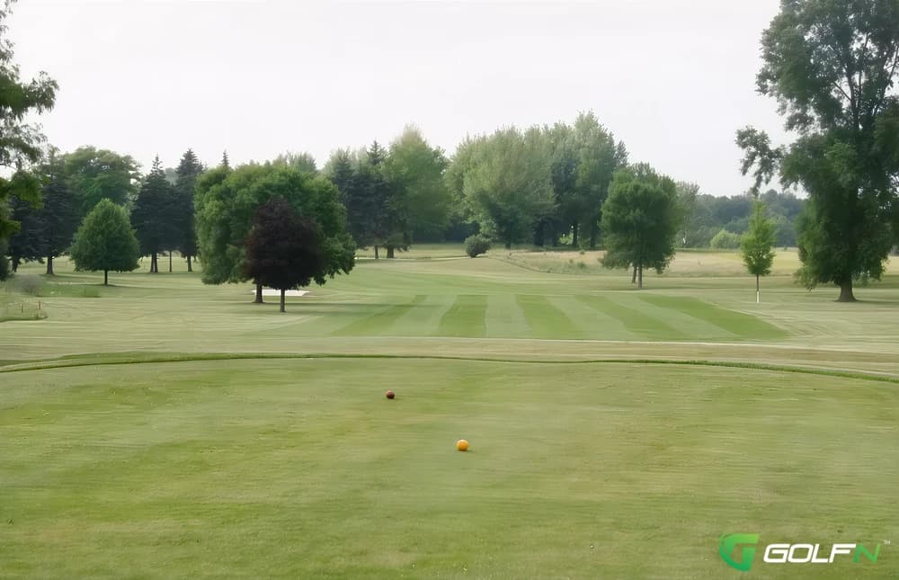 Waters Edge Golf Club in Fremont, Michigan — public, 18-hole golf course, designed by Jerry Matthews (1986)