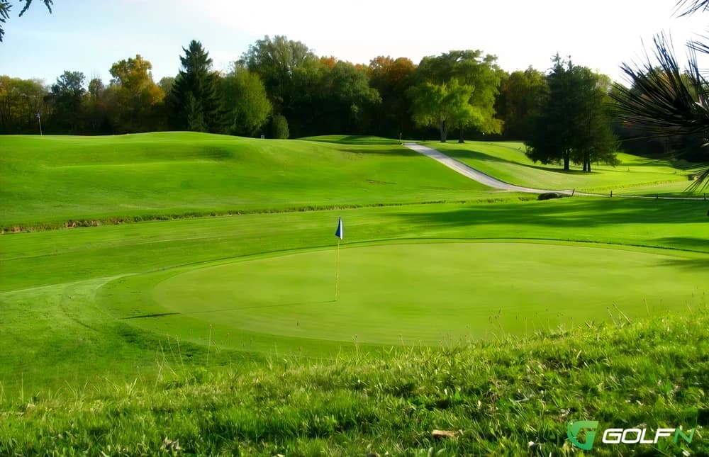 Riverby Hills Golf Club in Bowling Green, Ohio — semi-private, 18-hole golf course