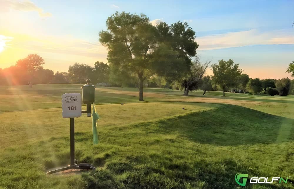 Southglenn Country Club in centennial, Colorado — private, 9-hole golf course