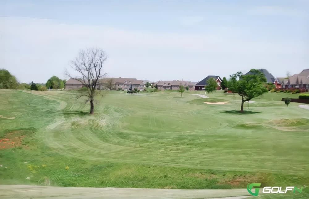 Maywood Golf Club in Bardstown, Kentucky — semi-private, 18-hole golf course, designed by Spencer Holt (2003)