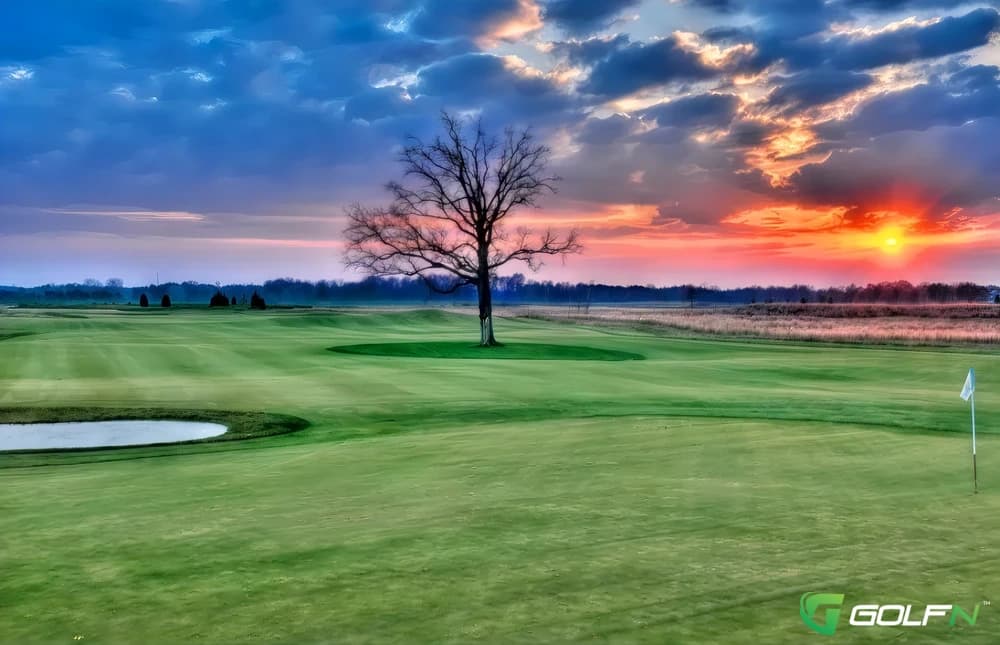 Macatawa Golf Club in Holland, Michigan — semi-private, 18-hole golf course, designed by Ray Hearn (2005)