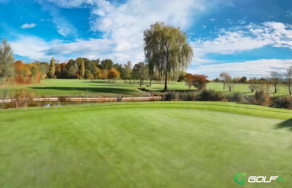 Dene-Isle Of Purbeck Golf Club in Swanage, England — semi-private, 18-hole golf course