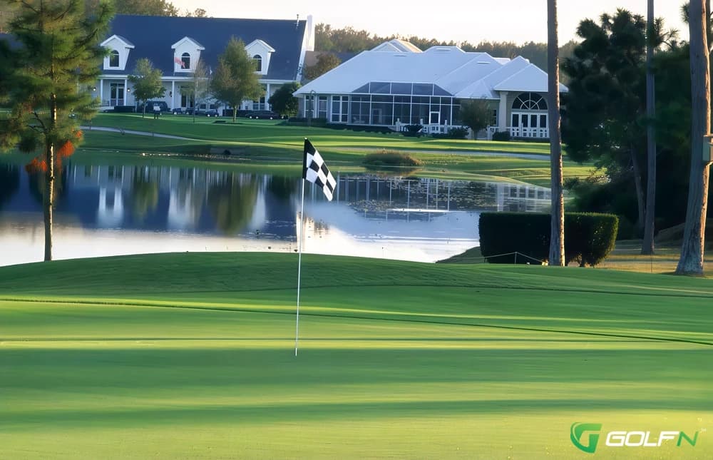 Deercreek Country Club in Jacksonville, Florida — private, 18-hole golf course, designed by Robert MIller (1989)