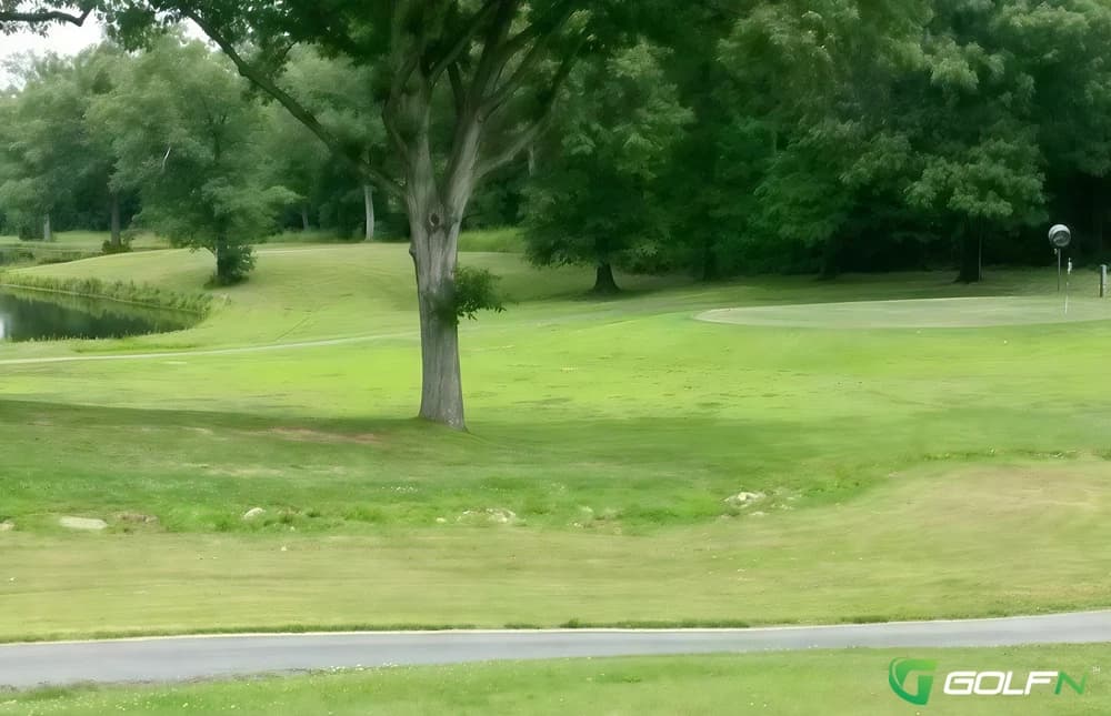 Ohio County Golf Course in Hartford, Kentucky — semi-private, 9-hole golf course