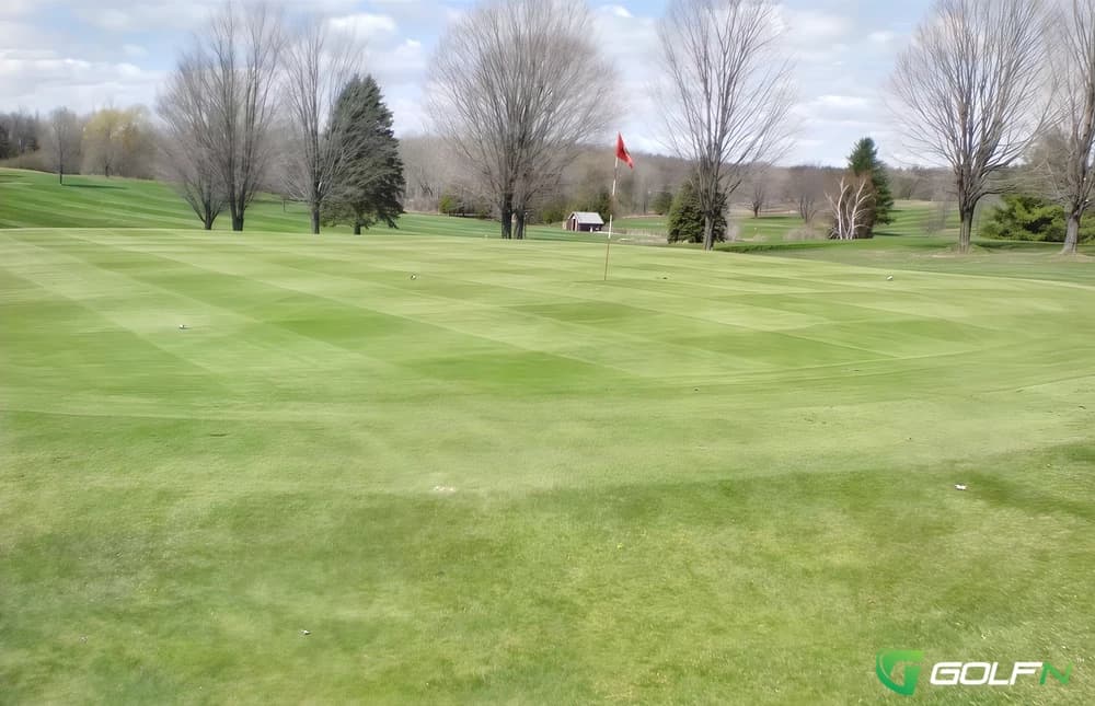 Northwood Golf Course in Fremont, Michigan — semi-private, 18-hole golf course
