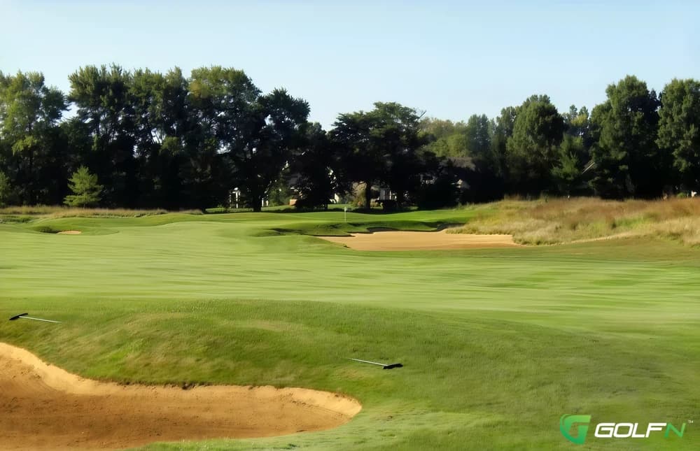 Bearsted Golf Club in Maidstone, England — 18-hole golf course, designed by Jack Nicklaus, Jr. (1994)
