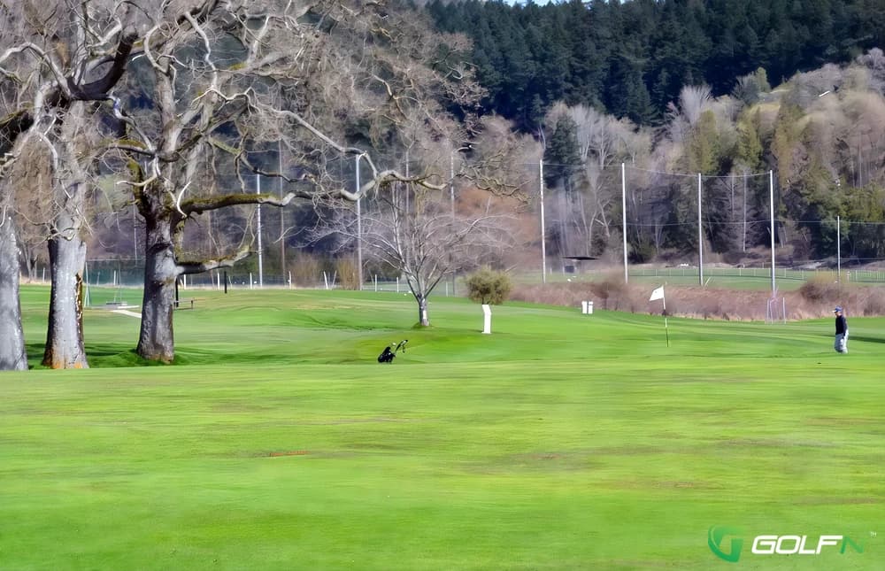 Mount Douglas Golf Course in Victoria, British Columbia — public, 9-hole golf course