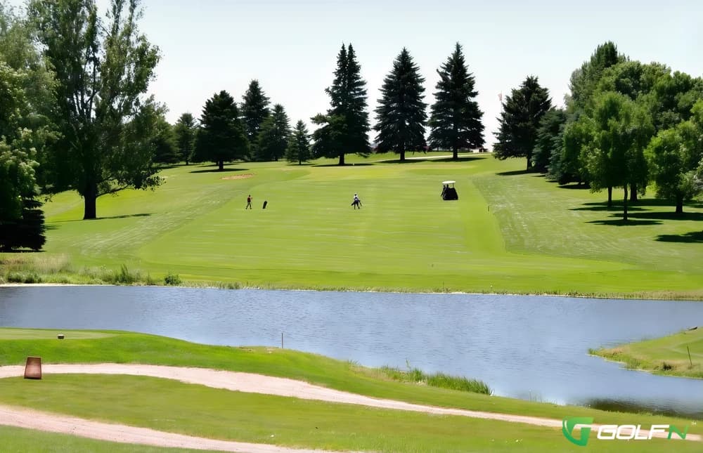 Rocky Run Golf Course in Dell Rapids, South Dakota — semi-private, 18-hole golf course