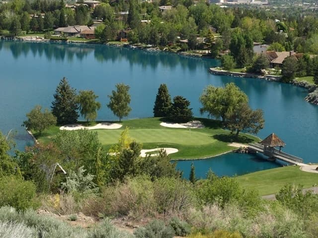Lakeridge Golf Course in Reno, Nevada — public, 18-hole golf course, designed by Robert Trent Jones, Sr. (1969)