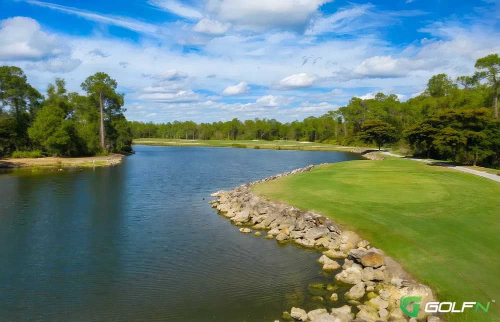 Herons Glen Golf And Country Club in North Fort Myers, Florida — semi-private, 18-hole golf course, designed by Ron Garl (1991)