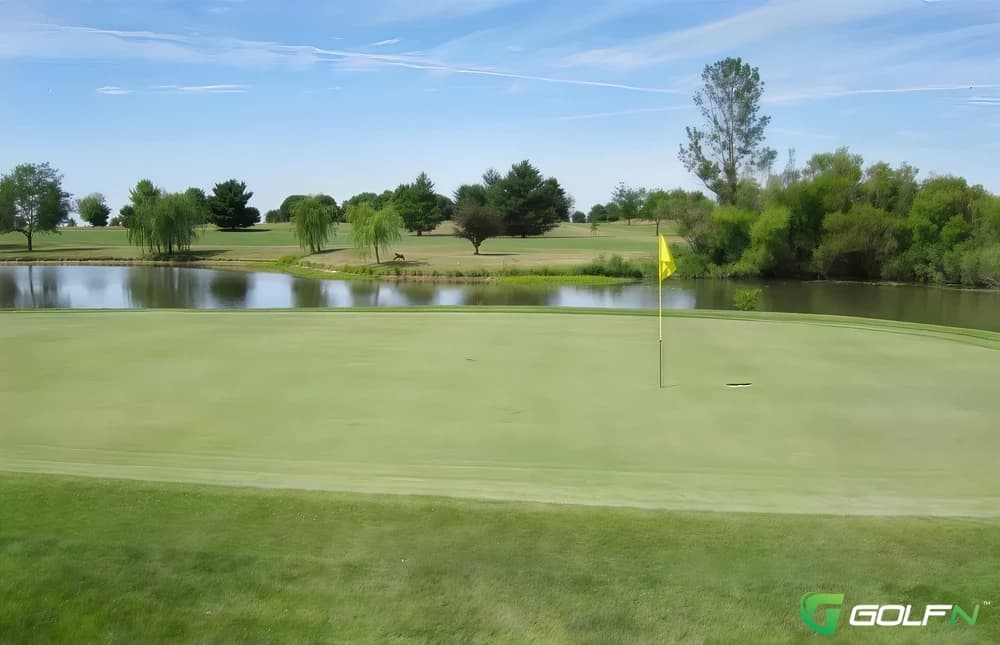 Meadowview Golf Course in Mattoon, Illinois — public, 18-hole golf course, designed by William J. Spear