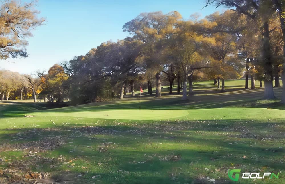 Holton Country Club in Holton, Kansas — semi-private, 9-hole golf course