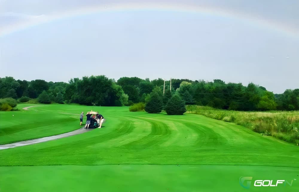 Pewaukee Golf Club in Pewaukee, Wisconsin — public, 18-hole golf course, designed by Dewy Slocum