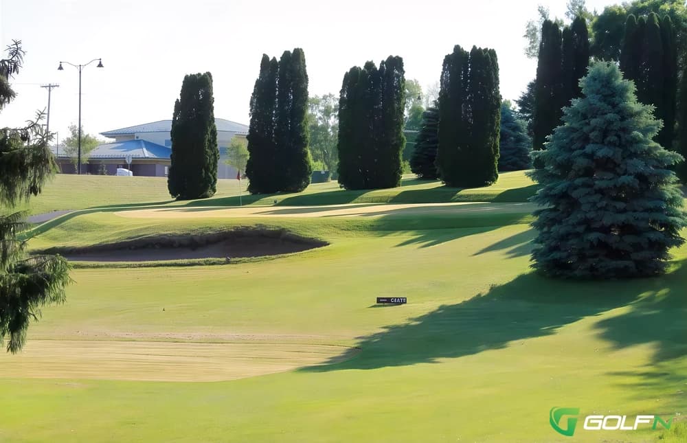 Norsk Golf & Bowl in Mount Horeb, Wisconsin — public, 9-hole golf course
