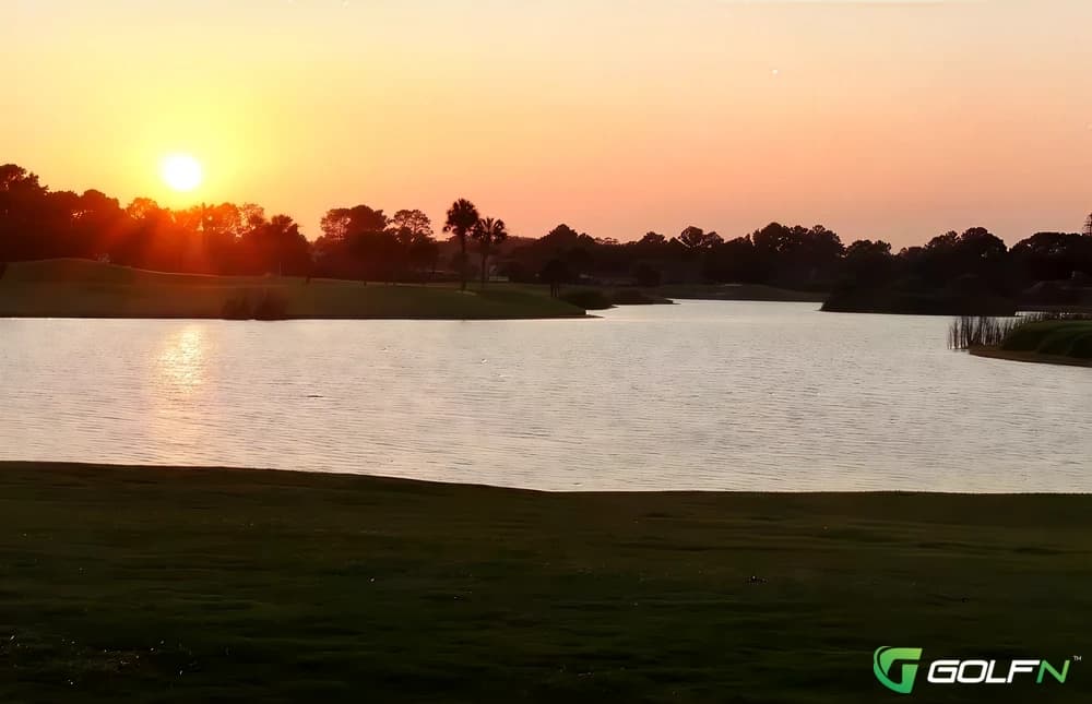 Golf Hammock Country Club in Sebring, Florida — semi-private, 18-hole golf course, designed by Ron Garl (1978)