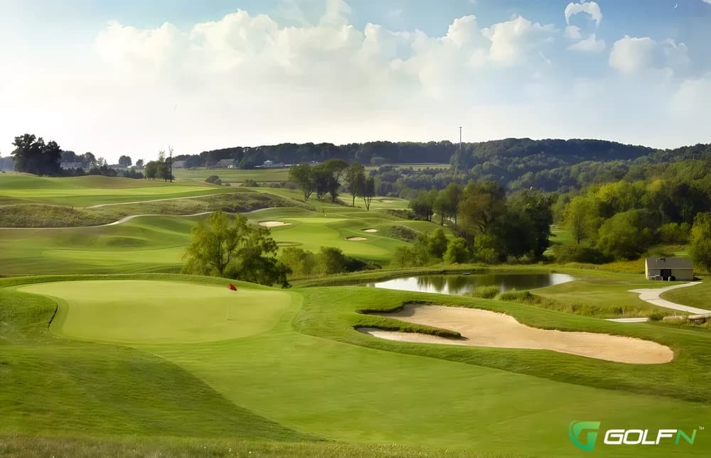 Bridgewater Golf Club in York, Pennsylvania — public, 9-hole golf course, designed by Tom Clark (1998)