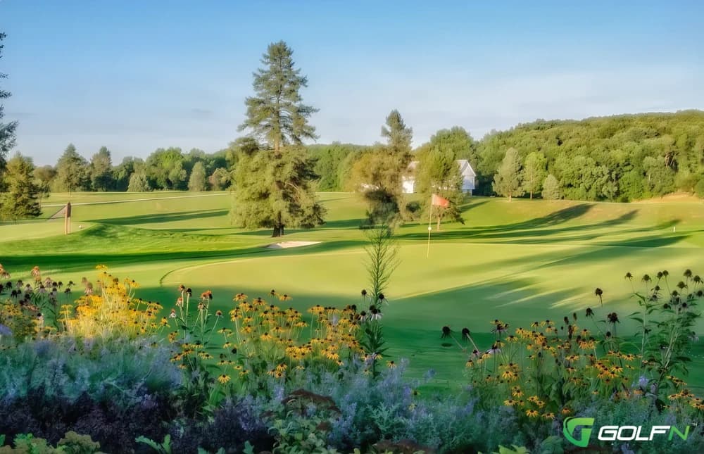 Pleasant Valley Golf Club in Stewartstown, Pennsylvania — public, 18-hole golf course