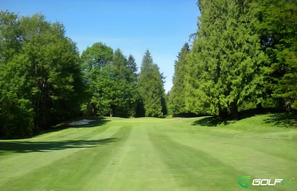 Mill Creek Country Club in Franklin, North Carolina — resort, 18-hole golf course, designed by Bruce Devlin (1980)
