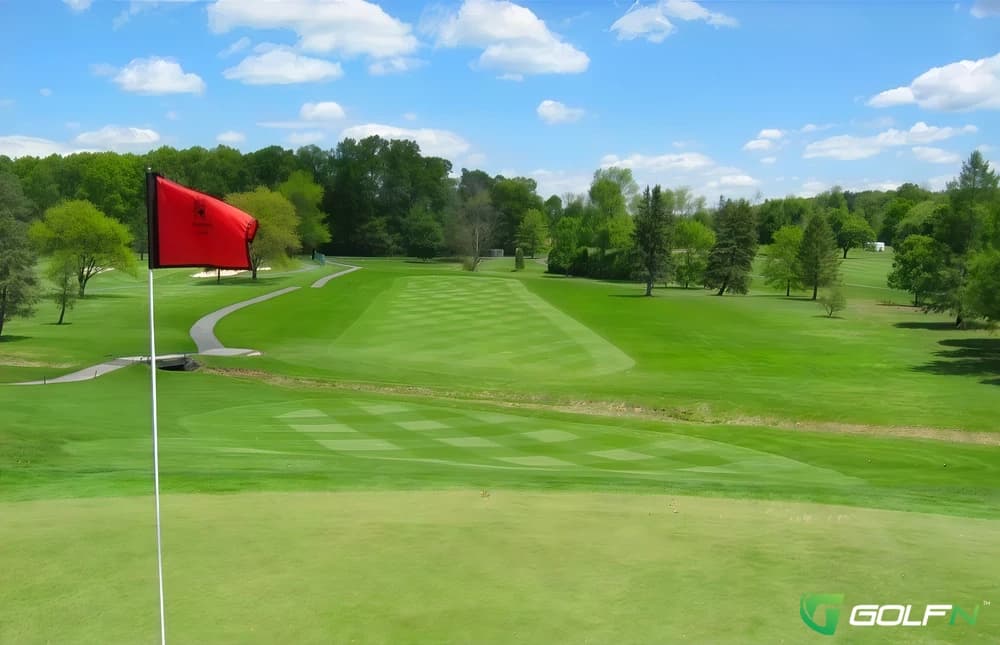 Hidden Valley Golf Course in Lawson, Missouri — public, 18-hole golf course, designed by James Harrison