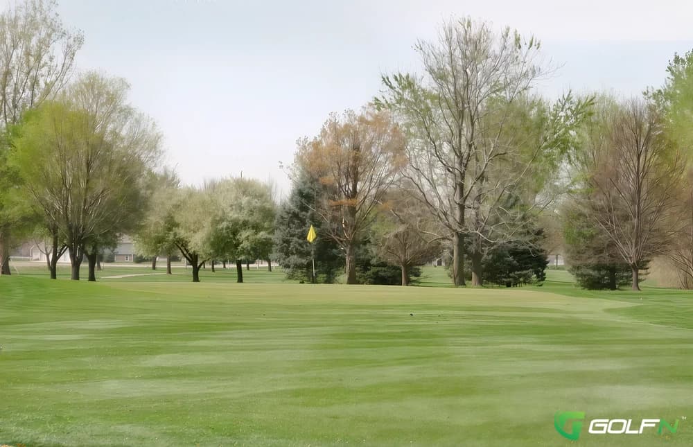 Whispering Woods Golf Course in Council Bluffs, Iowa — public, 18-hole golf course, designed by Local Personnel