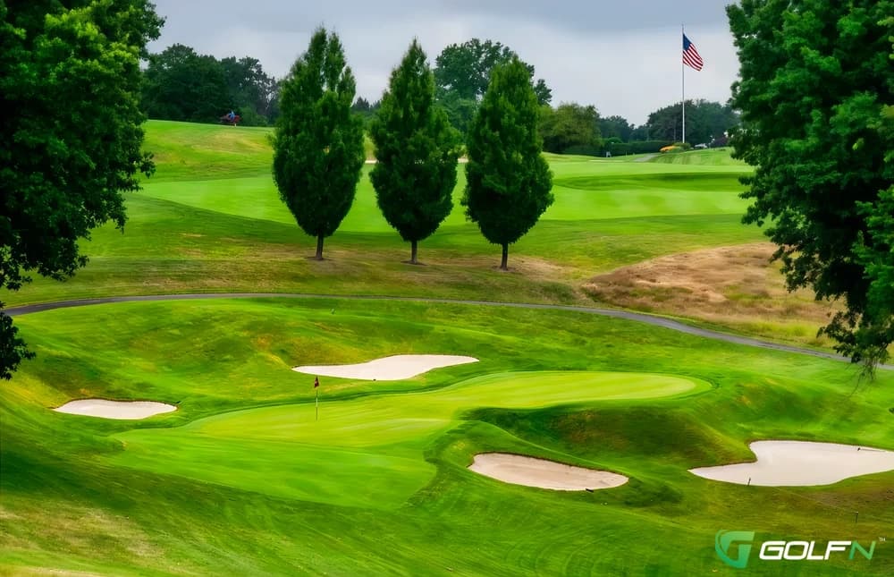 Shannopin Country Club in Pittsburgh, Pennsylvania — private, 18-hole golf course, designed by Emil Loeffler (1920)