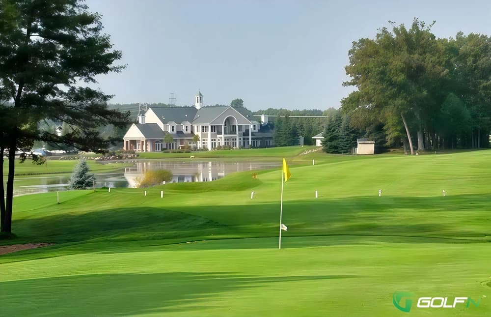 Brentwood Golf & Country Club in White Lake, Michigan — public, 18-hole golf course, designed by Jim Ludwig