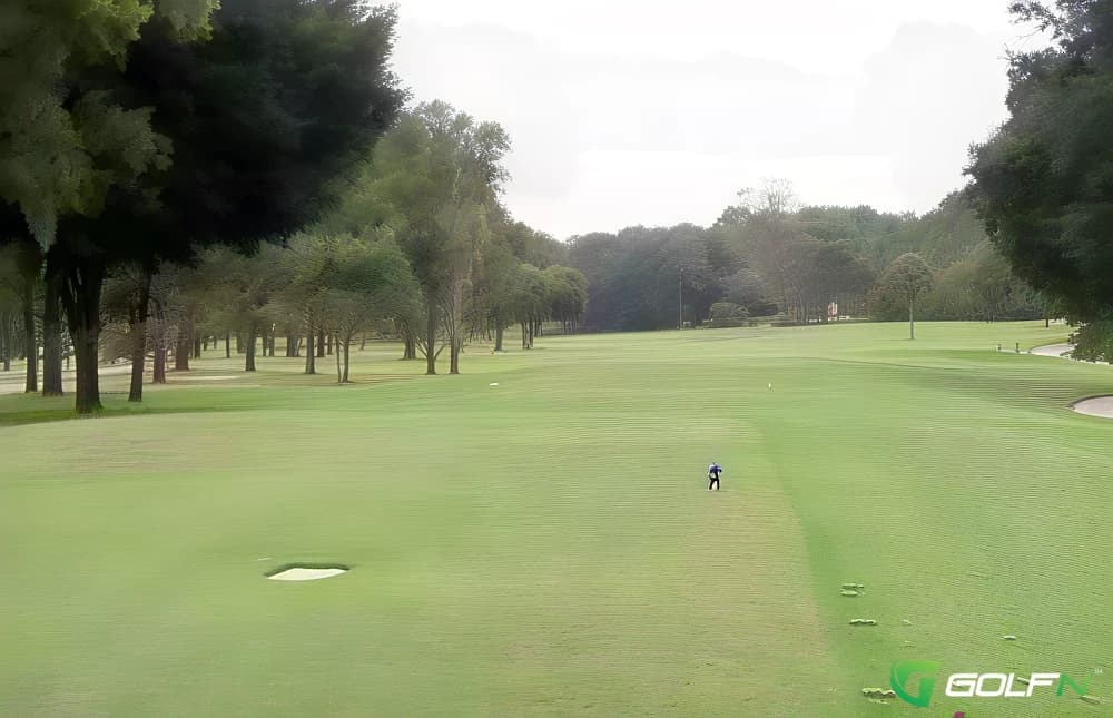 Citrus Springs Country Club in Citrus Springs, Florida — semi-private, 18-hole golf course, designed by Charles Almony