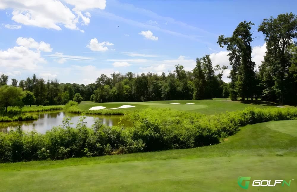 Oaks - Twin Lakes in Clifton, Virginia — public, 36-hole golf course, designed by Denis Griffiths